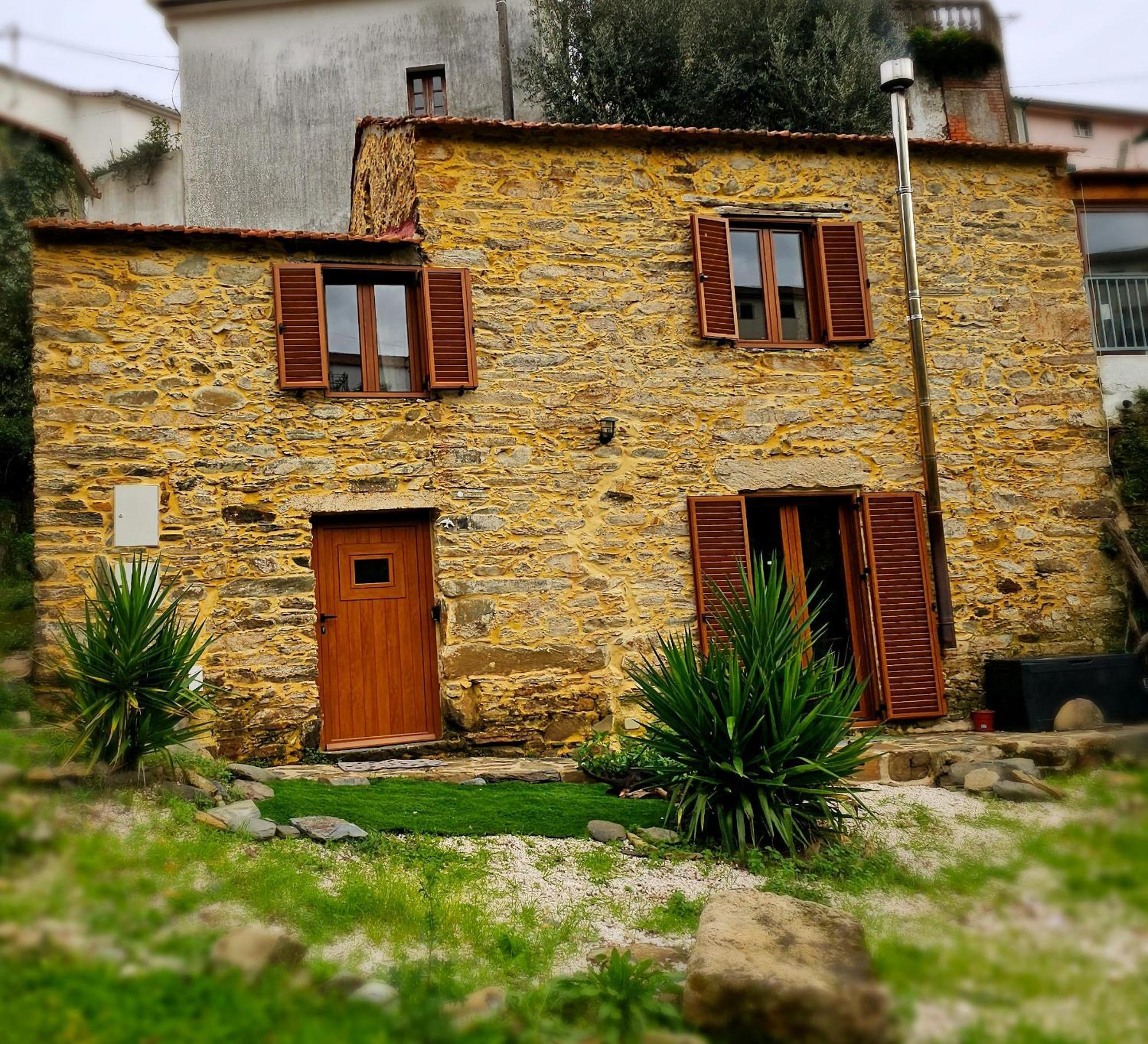Pampihouse, Casa De Xisto Junto Ao Rio Villa Pampilhosa da Serra Eksteriør bilde